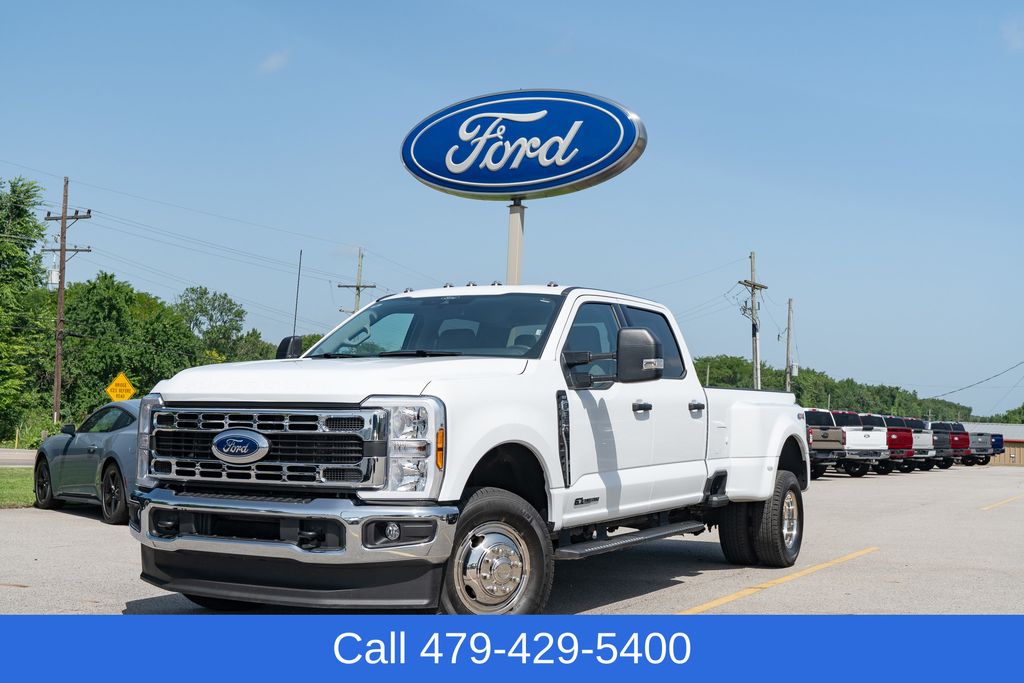 Used 2025 Ford F-350 Super Duty XLT with VIN 1FT8W3DT0SEC32823 for sale in Little Rock