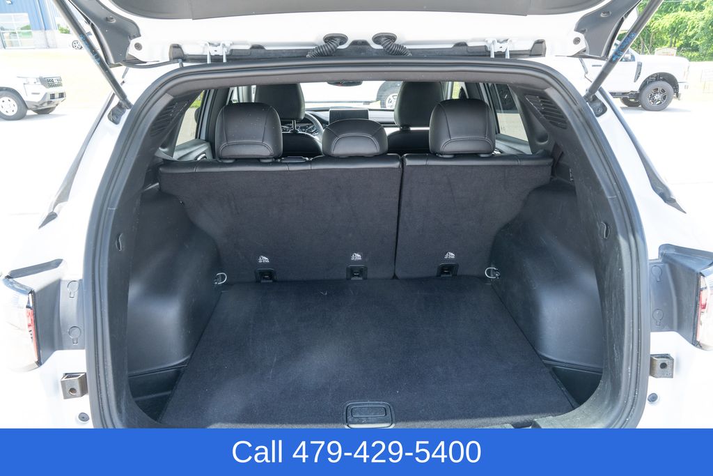 2025 Jeep Compass Limited - Photo 36