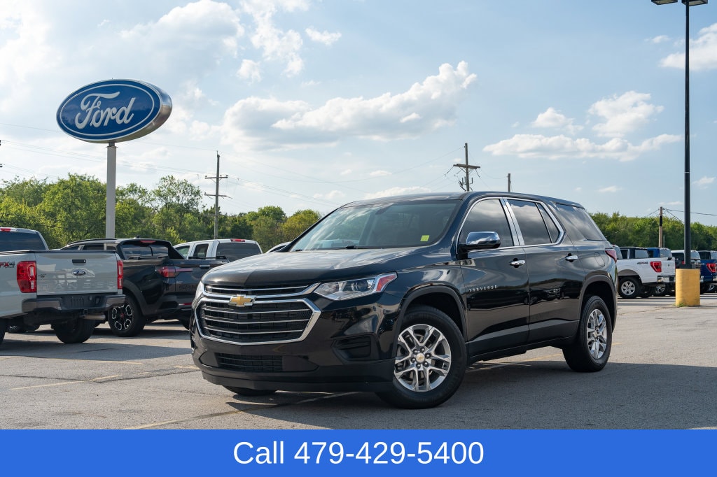 Used 2020 Chevrolet Traverse LS with VIN 1GNEVFKW1LJ278892 for sale in Mansfield, AR