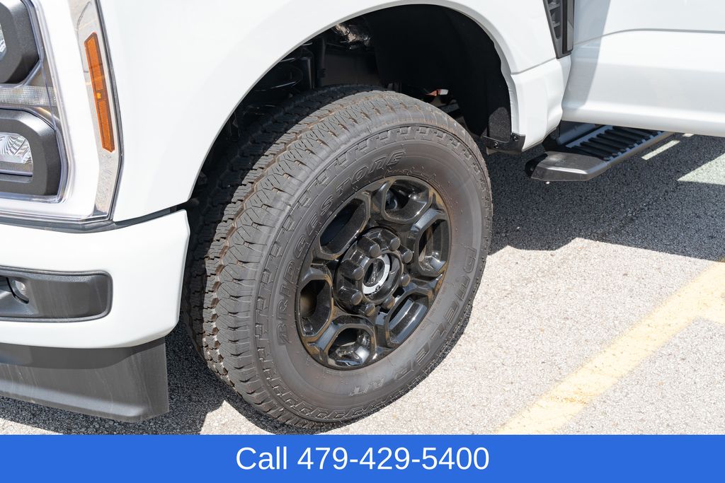 2026 Ford F-350 Super Duty XL - Photo 12