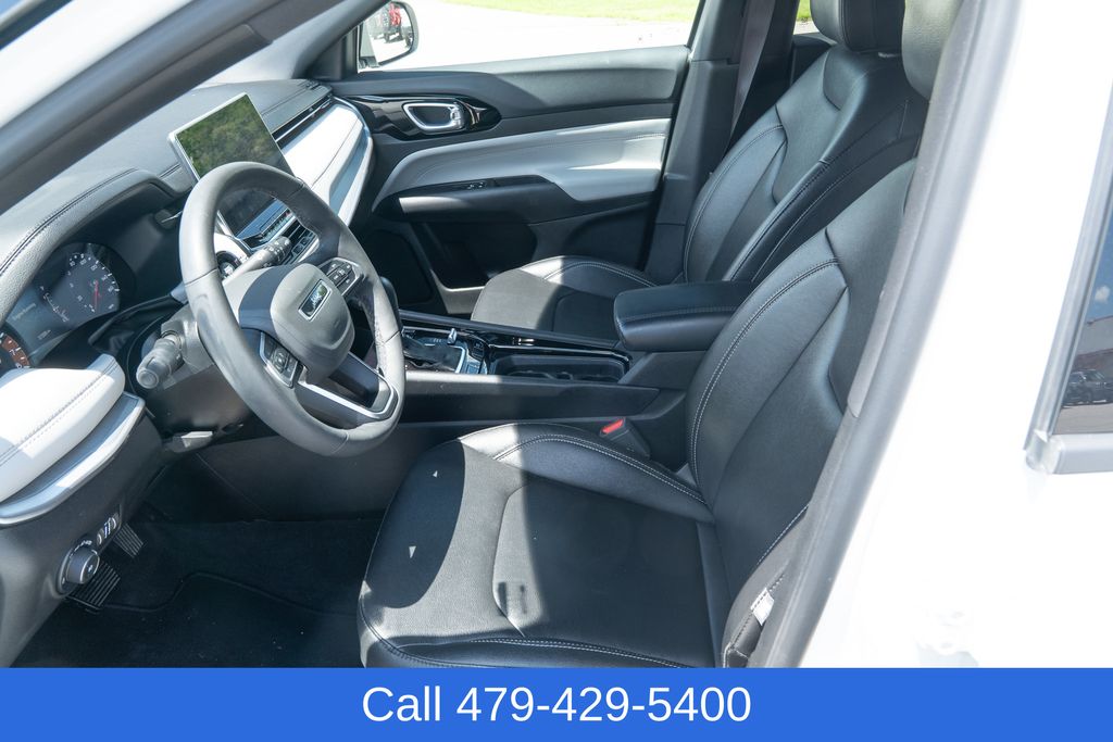 2025 Jeep Compass Limited - Photo 18