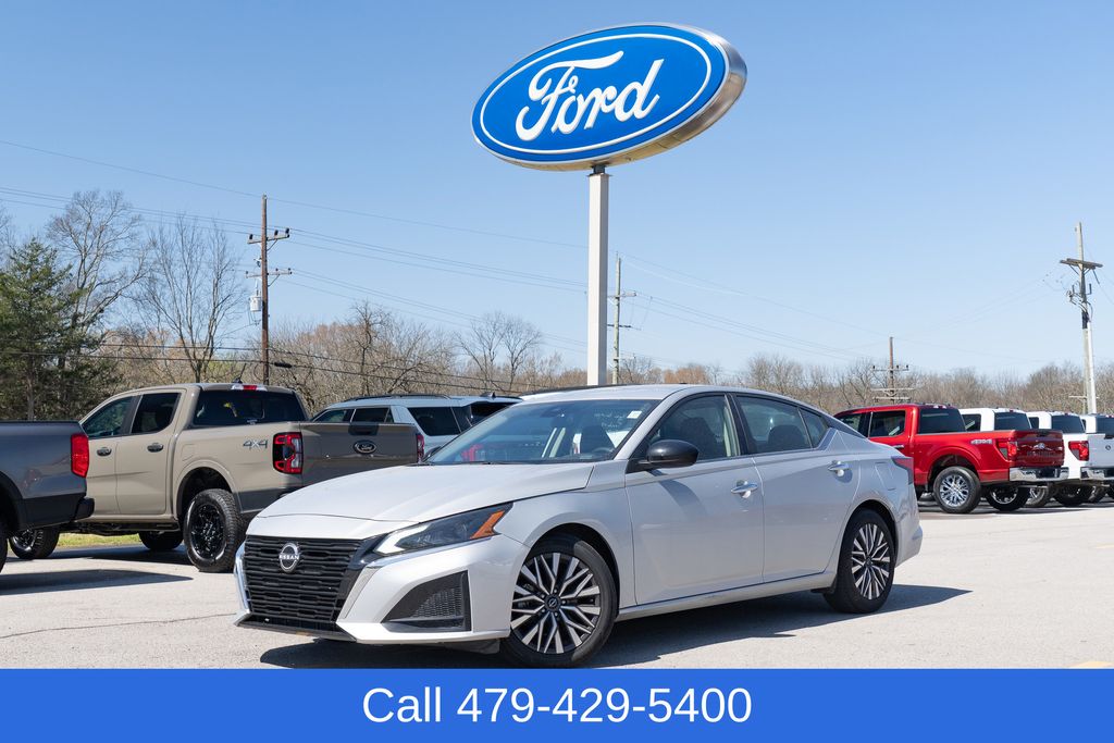 2023 Nissan Altima SV