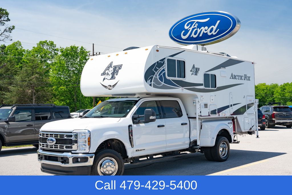 2025 Ford F-350 XLT 4x4 Crew Cab 8' Box DRW's photo