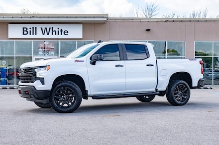 2025 Chevrolet Silverado 1500 LT Trail Boss Truck Crew Cab