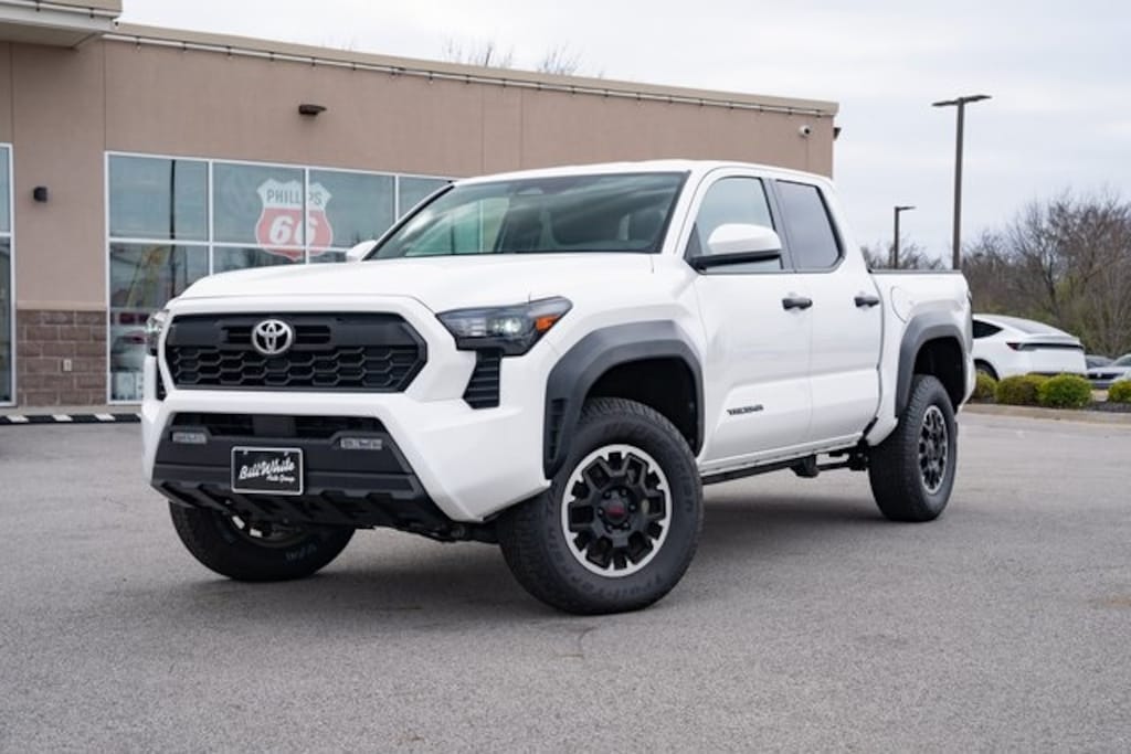 Used 2024 Toyota Tacoma Truck Double Cab