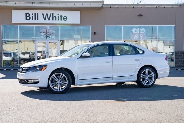 2013 Volkswagen Passat SEL's photo