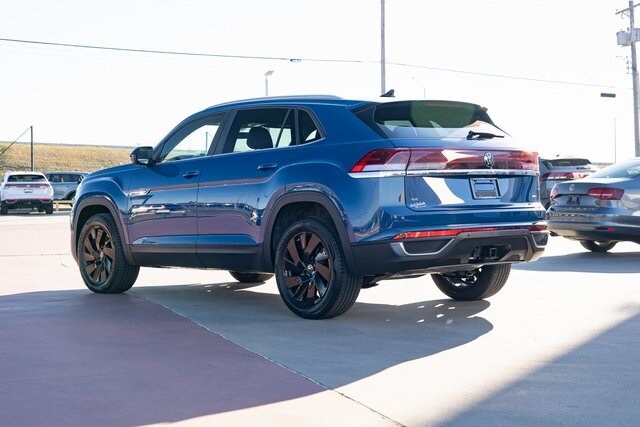 2025 Volkswagen Atlas Cross Sport SE Technology photo 4