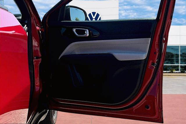 2025 Jeep Compass Limited - Photo 30