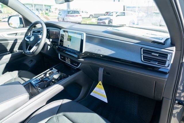 2026 Volkswagen Atlas Cross Sport SE w/Tech - Photo 38