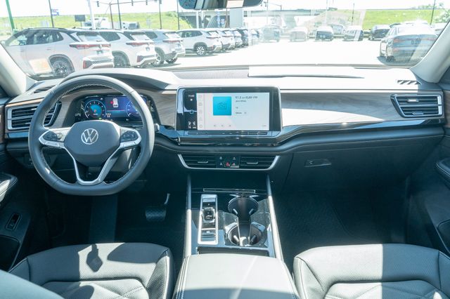 2026 Volkswagen Atlas SE w/Tech - Photo 31