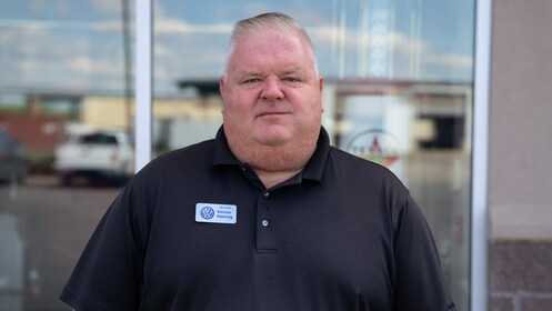 Staff member Steve Hatwig from ID_c29f0fa6b6f1