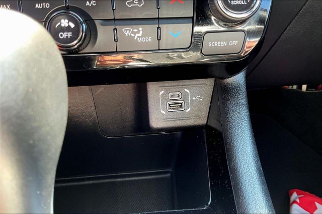 2025 Jeep Compass Limited - Photo 18