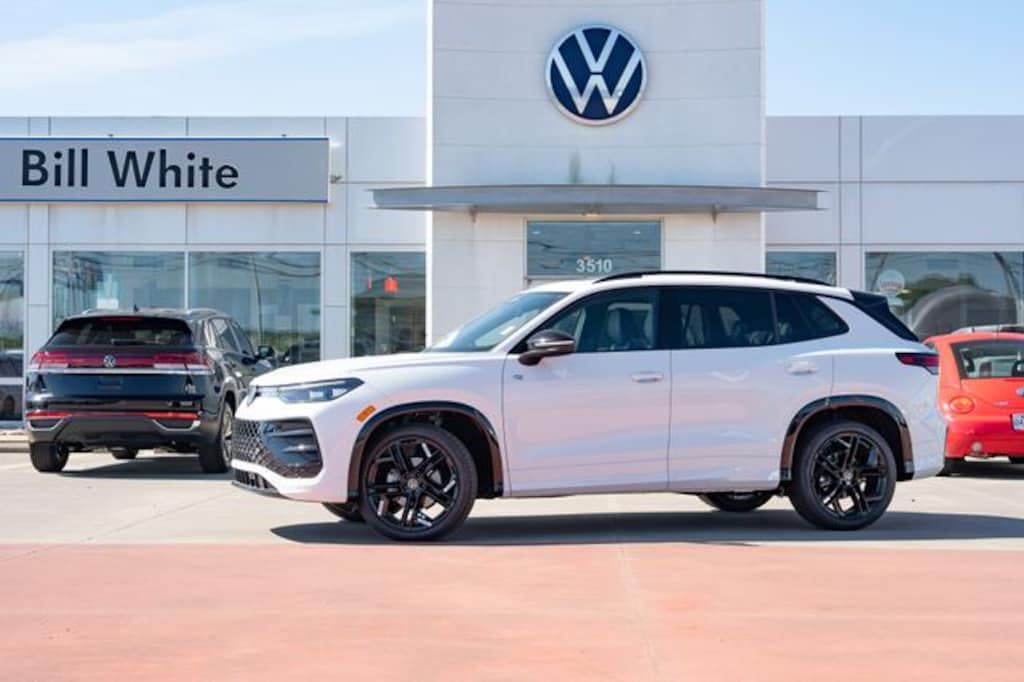 New 2026 Volkswagen Tiguan 2.0T SE R-Line Black SUV