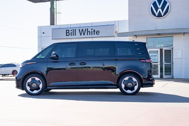 2025 Volkswagen ID. Buzz Pro S photo 3