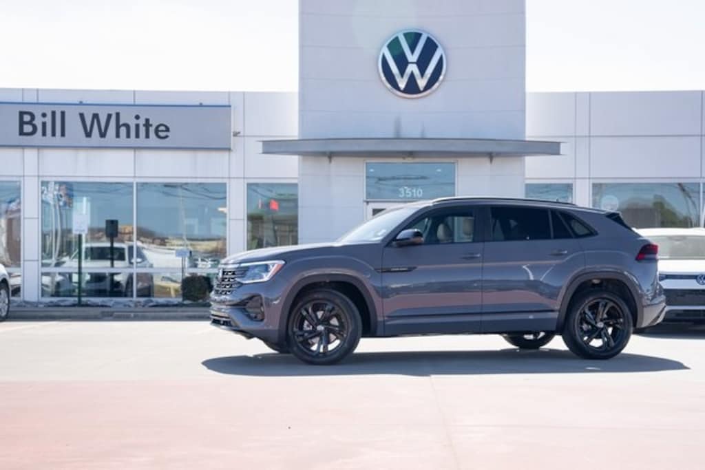 New 2026 Volkswagen Atlas Cross Sport 2.0T SEL R-Line Black SUV
