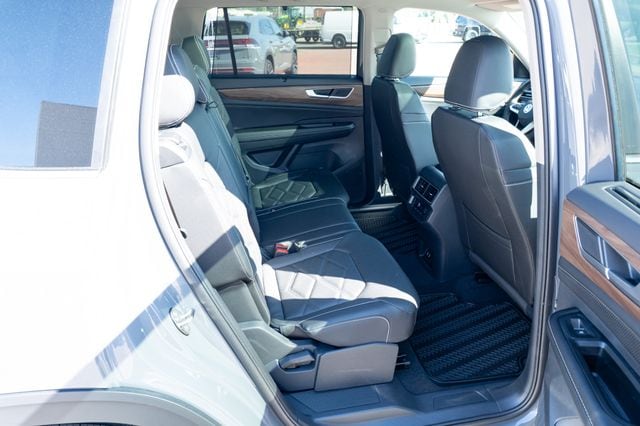 2026 Volkswagen Atlas SE w/Tech - Photo 40