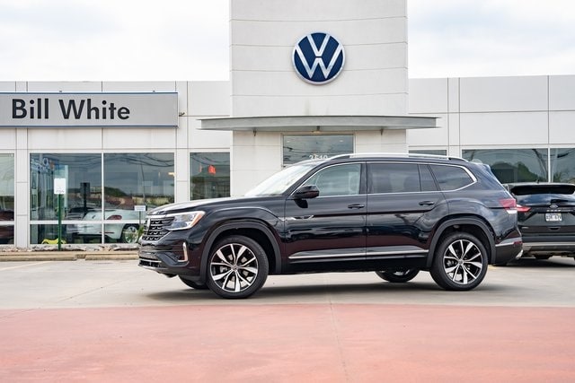 2026 Volkswagen Atlas SEL Premium R-Line's photo