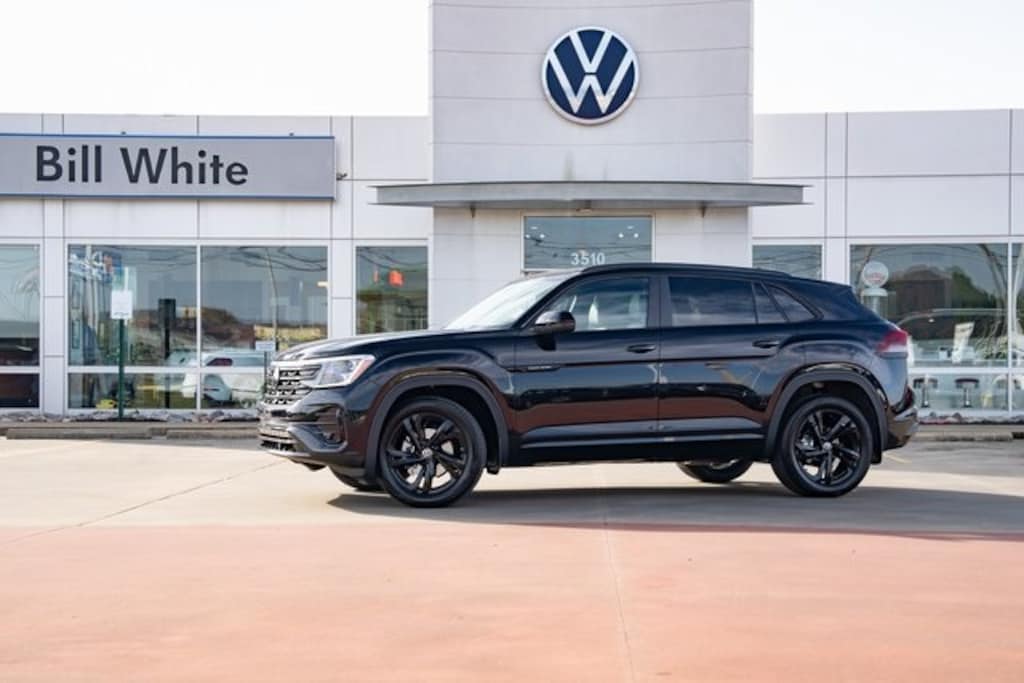 New 2026 Volkswagen Atlas Cross Sport 2.0T SEL R-Line Black SUV