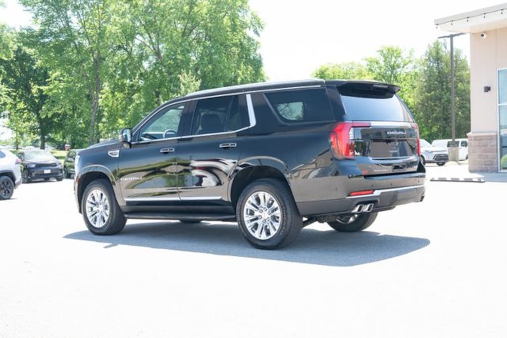 Used 2025 GMC Yukon Denali SUV