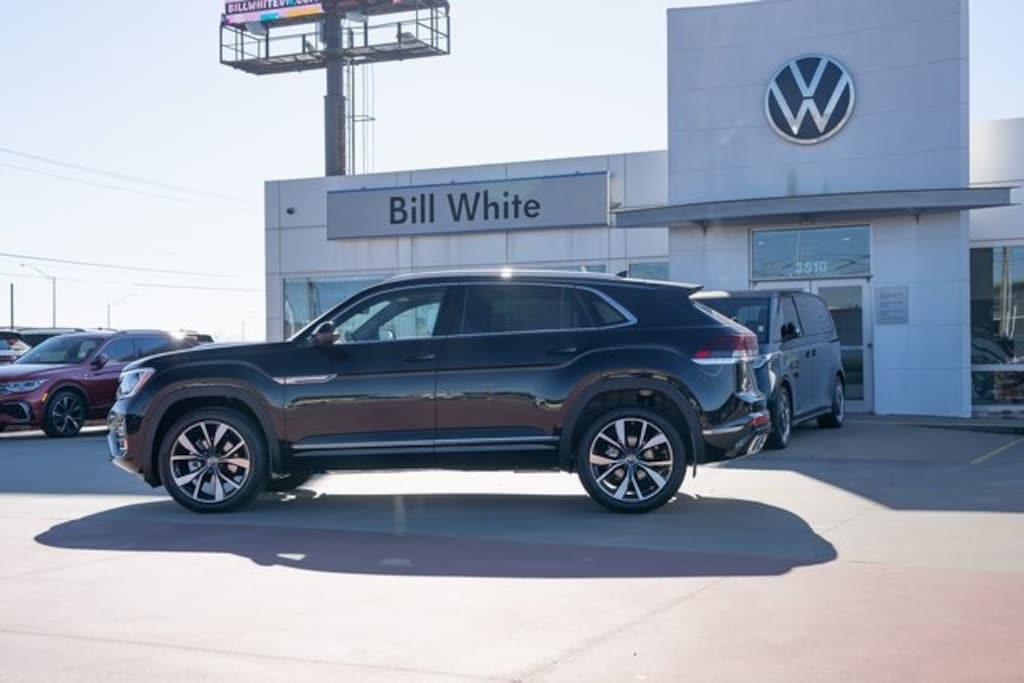 New 2026 Volkswagen Atlas Cross Sport 2.0T SEL Premium R-Line SUV