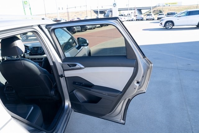 2026 Volkswagen Taos SEL - Photo 13