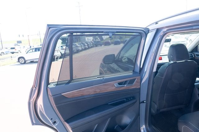 2026 Volkswagen Atlas SE w/Tech - Photo 15