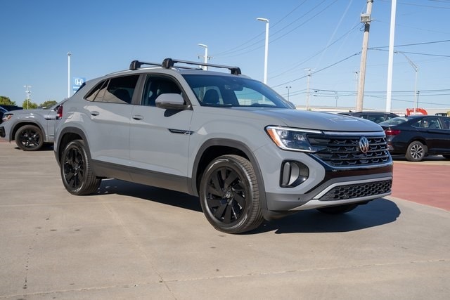 2026 Volkswagen Atlas Cross Sport SE w/Tech - Photo 8