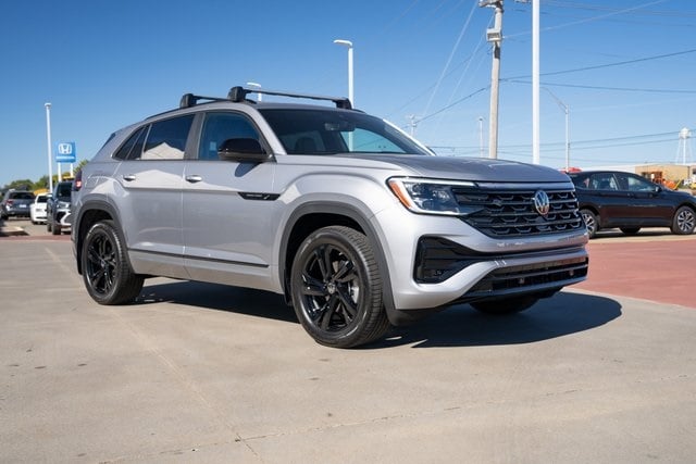 2026 Volkswagen Atlas Cross Sport SEL R-LINE - Photo 8