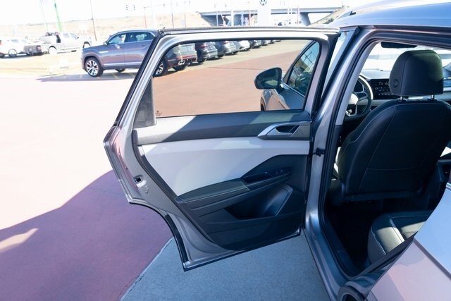 2026 Volkswagen Taos SEL - Photo 12