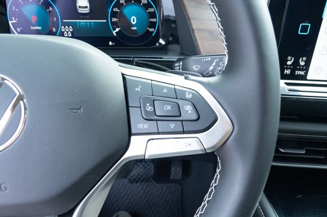 2026 Volkswagen Atlas SE w/Tech - Photo 23