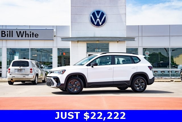 2025 Volkswagen Taos S's photo