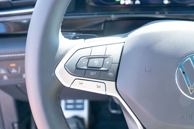 2026 Volkswagen Atlas SEL Premium R-Line - Photo 26