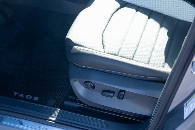 2026 Volkswagen Taos SEL - Photo 26