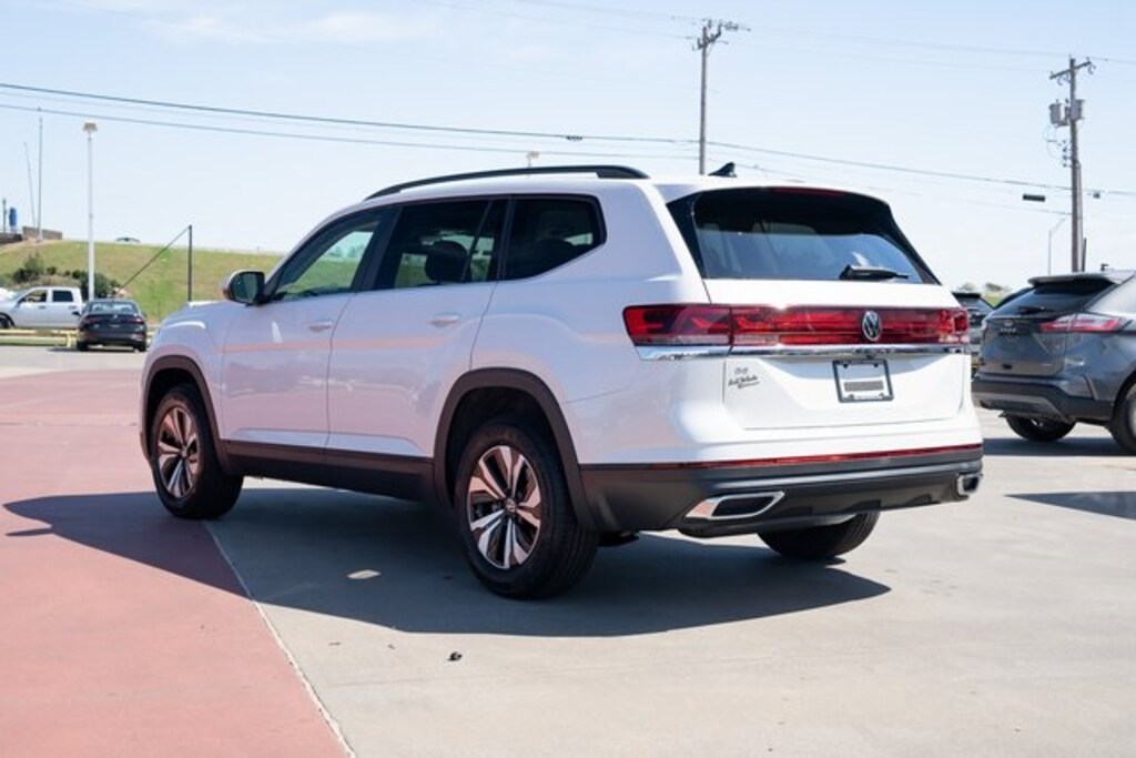 New 2026 Volkswagen Atlas 2.0T SE SUV