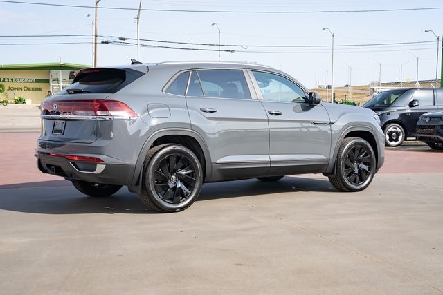 2026 Volkswagen Atlas Cross Sport SE w/Tech - Photo 6