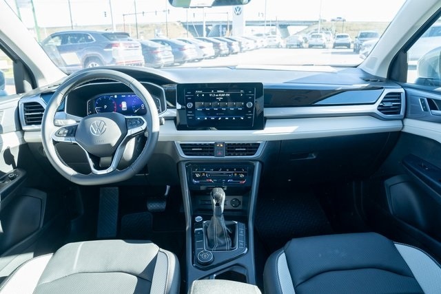 2026 Volkswagen Taos SEL - Photo 29