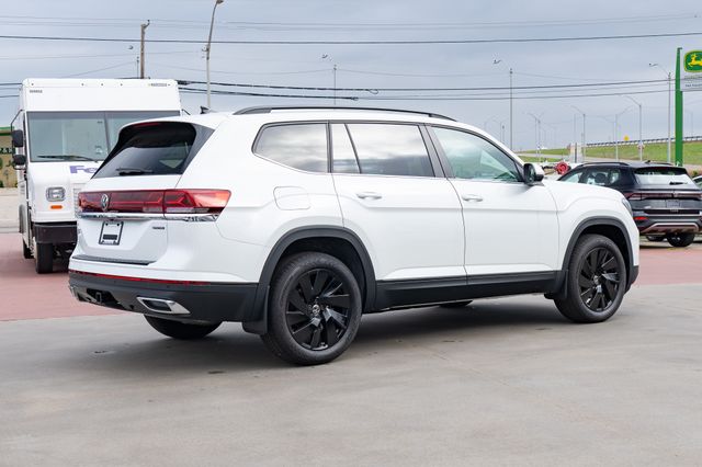 2026 Volkswagen Atlas SE w/Tech - Photo 6