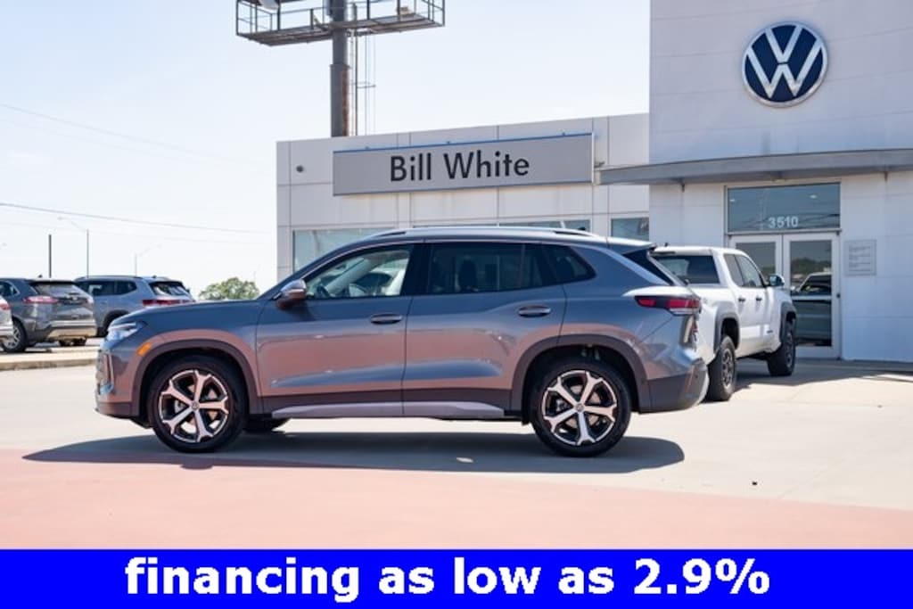 New 2025 Volkswagen Tiguan 2.0T SE SUV