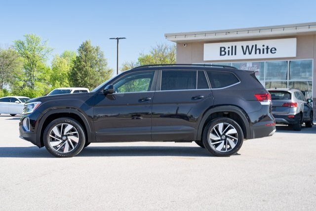 2024 Volkswagen Atlas SE Technology photo 3