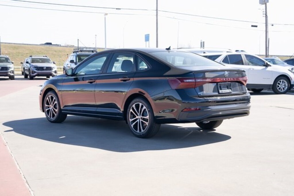 New 2026 Volkswagen Jetta 1.5T Sport Sedan