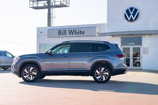 2025 Volkswagen Atlas SE Technology photo 3