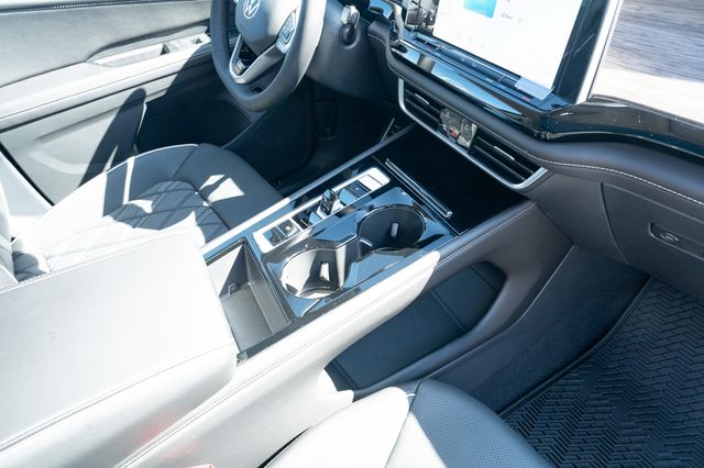 2026 Volkswagen Atlas SEL Premium R-Line - Photo 44