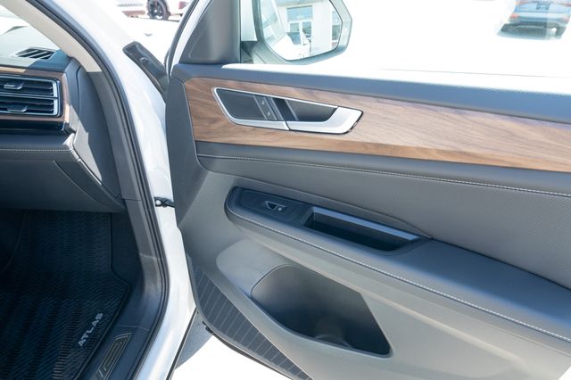 2026 Volkswagen Atlas SE w/Tech - Photo 47