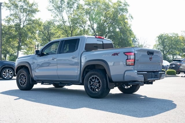 2023 Nissan Frontier PRO-4X photo 4