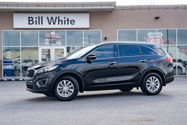 2017 Kia Sorento LX