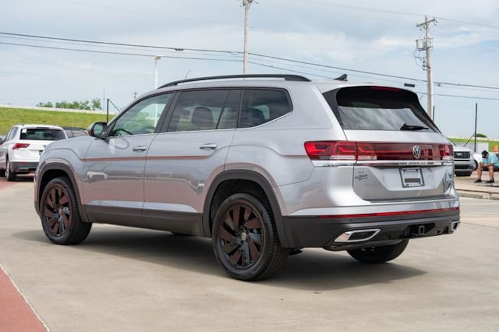 New 2026 Volkswagen Atlas 2.0T SE w/Technology SUV