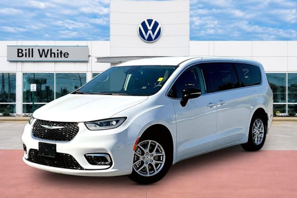 Used 2024 Chrysler Pacifica Touring L Van Passenger Van