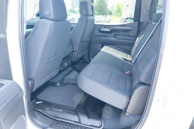 2025 Chevrolet Silverado 1500 LT Trail Boss - Photo 31
