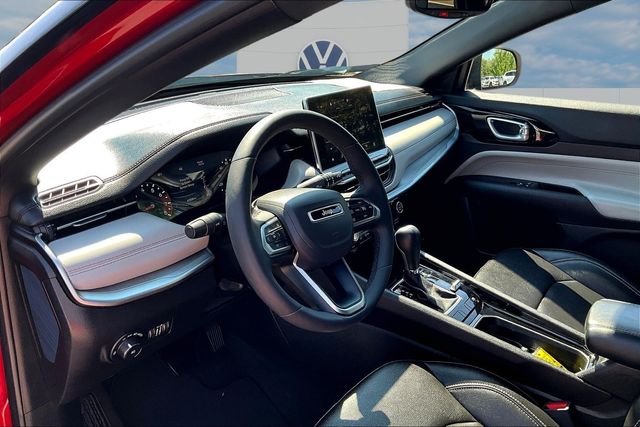 2025 Jeep Compass Limited - Photo 19