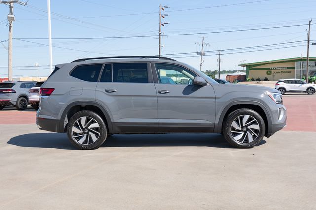 2026 Volkswagen Atlas SE w/Tech - Photo 7